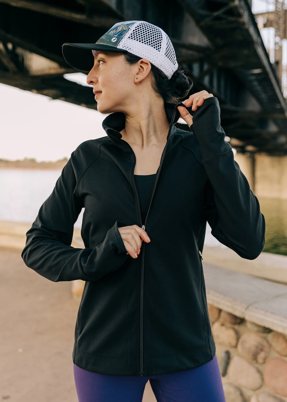 Essential Bird Full Zip - Image 11