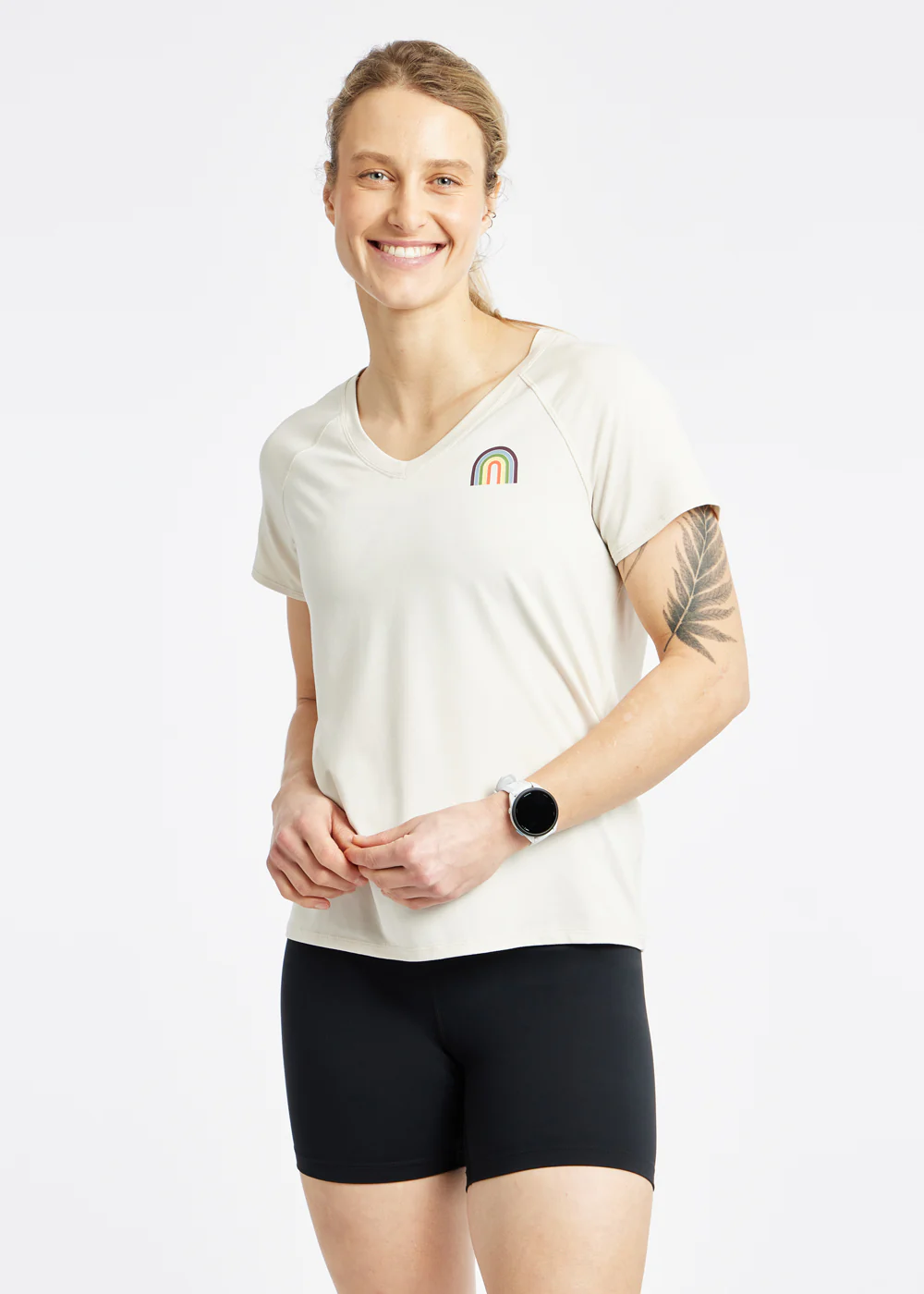 Essential Bird V Neck Short Sleeve - Image 13
