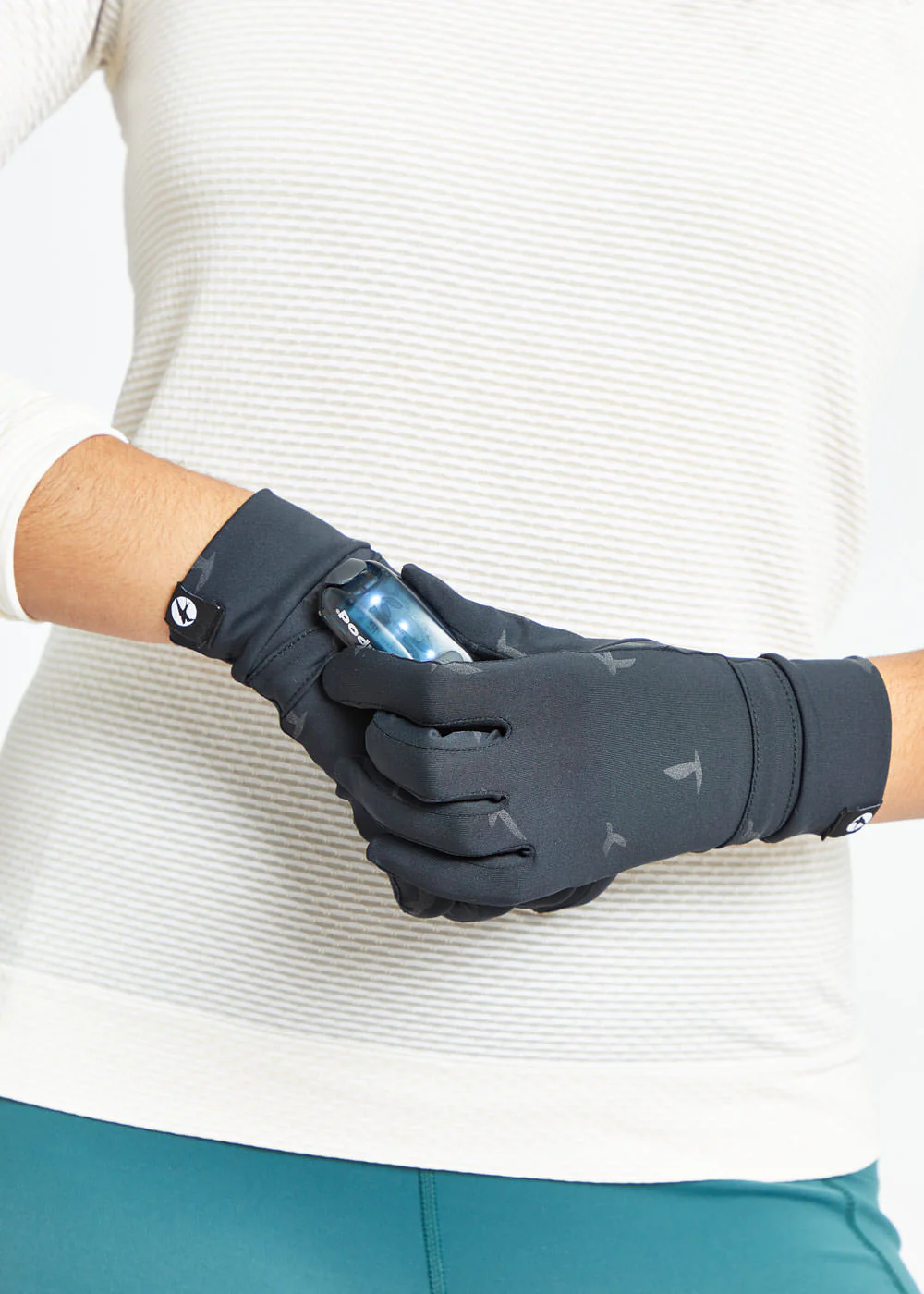 Firecracker Reflective Gloves - Image 4